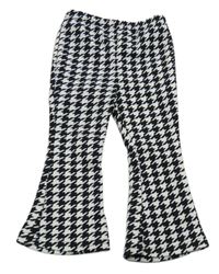 Čierno-biele vzorované flare legíny Shein