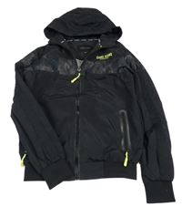 Černo-army šušťáková jarná bunda s nápisom a kapucňou Cars jeans