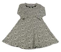 Béžovo-čierne vzorované úpletové šaty F&F