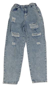 Světlemodré rifle s dírami 