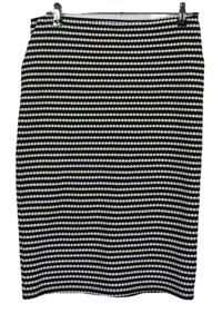Dámska čierno-biela vzorovaná púzdrová sukňa TU