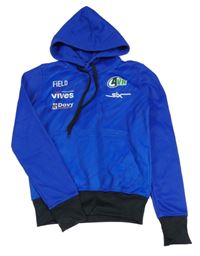 Modrá vzorovaná športová mikina s nápismi a kapucňou