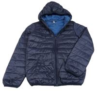 Tmavomodrá šusťáková prošívaná lehká zateplená bunda s kapucí 