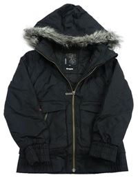 Čierna šušťáková zimná bunda s kožešinou a kapucňou