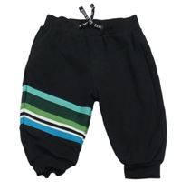 Čierne tepláky s pruhmi Baker