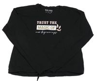 Černé triko s nápisem Blue Seven