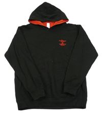 Čierna mikina s výšivkou