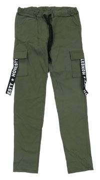 Khaki cargo elastické nohavice s nápismi