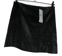 Nové - Dámska čierna koženková sukňa Primark
