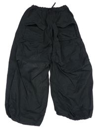 Černé plátěné kapsáče H&M