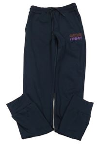 Tmavomodré sportovní kalhoty s nápisem