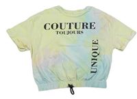 Farebné batikované crop tričko s nápisom