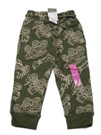 Nové - Khaki tepláky s bagry Primark