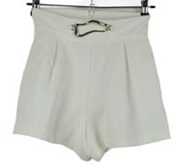 Dámské bílé sukňové kraťasy se sponou River Island 