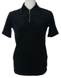 Pánske čierne zamatové tričko s golierikom