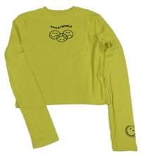 Zelené rebrované crop tričko so smajlíkmi