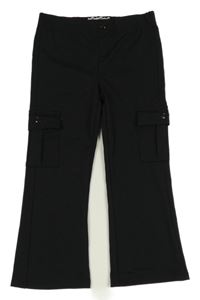 Čierne cargo nohavice btween