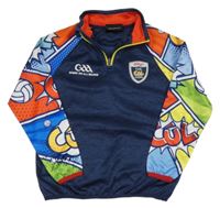 Tmavomodro-farebná melírovaná thermo mikina so znakom a graffiti nápisy a loptami McKeever