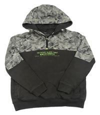 Sivo-tmavošedo-vzorovaná mikina s nápisom a kapucňou zn. M&S