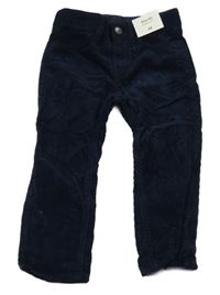 Nové - Tmavomodré menšestrové slim fit nohavice H&M