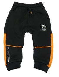 Černo-oranžové tepláky s nápisem George