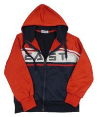 Červeno-tmavomodro-biela prepínaci mikina s nápisom a kapucňou