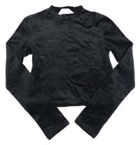 Čierne plyšové crop tričko s prestrihom H&M