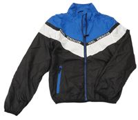 Čierno-modro-biela šušťáková jesenná bunda s nápismi
