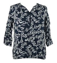 Dámská tmavomodro-bílá vzorovaná halenka Cecil 