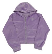 Fialová zamatová prepínaci crop mikina so srdiečkom a kapucňou Nutmeg