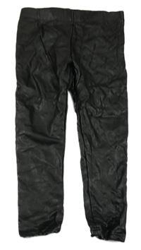 Čierne koženkové legíny