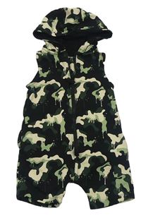 Černo-zeleno-béžový army kraťasový overal s kapucí Next