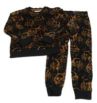 Černé sametové pyžamo s lebkami F&F