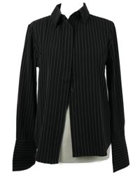 Dámska čierna prúžkovaná blúzka NA-KD