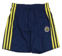 Tmavomodré športové kraťasy s nášivkou Adidas