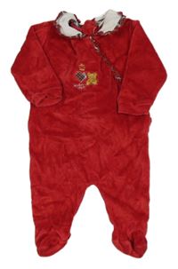 Červený zamatový overal s nášivkou a golierikom