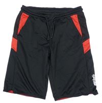 Černo-červené sportovní kraťasy s nápisem C&A
