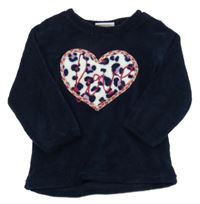 Tmavomodrá chlpatá mikina so srdcem