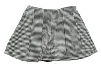 Černo-bílé kostkované sukňkové kraťasy LC Waikiki