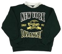 Tmavozelená mikina s nápisy a límečkem 