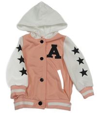 Broskvovo-biela baseballová mikina s písmenkom a hviezdičkami a kapucňou