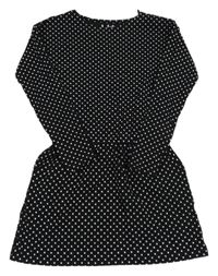 Čierne bodkovaná é šaty