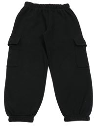 Čierne cargo tepláky Matalan