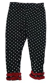 Čierne bodkovaná é legíny