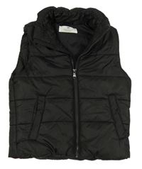 Černá šusťáková zateplená vesta H&M