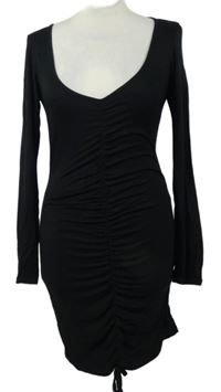 Nové - Dámské černé elastické šaty PrettyLittle Thing