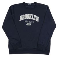 Tmavomodrá športová mikina s nápisom