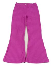 Tmavoružové vzorované flare nohavice zn. River Island