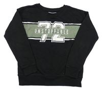 Čierna mikina so zeleným pruhom s číslom Primark