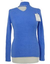 Nové - Dámský chrpově modrý chlupatý svetr s perličkami